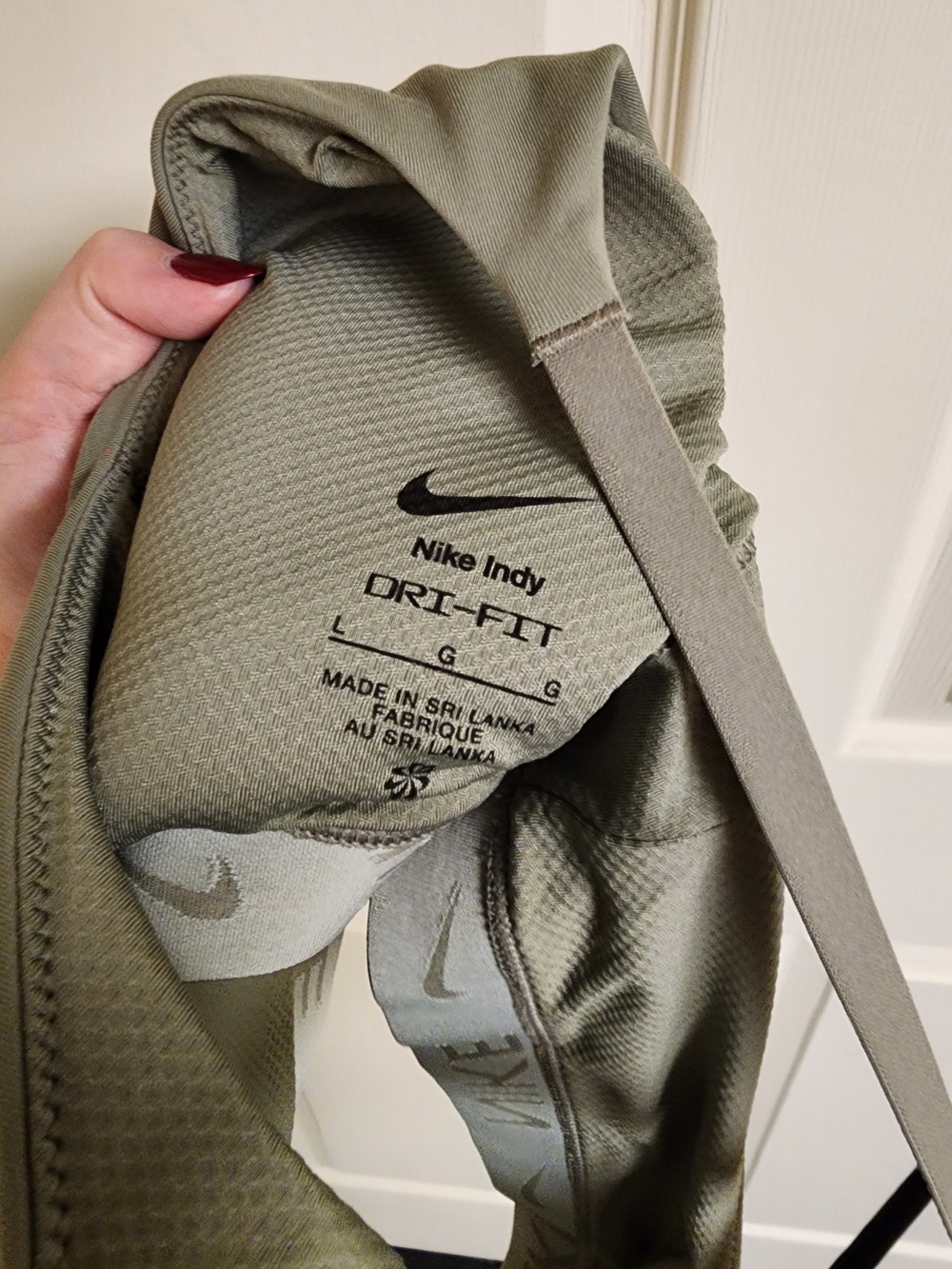 Nike Women’s Light Green Logo Sports Bra - Picture 3 of 3